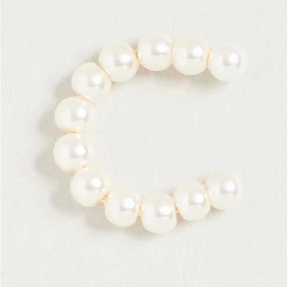 BRAND NEW SHASHI "Perma Pearl" ear cuff made of Swarovski pearls. - Picture 1 of 3